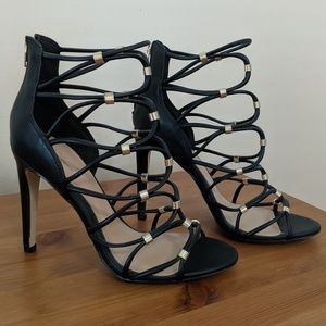 Women's shoes